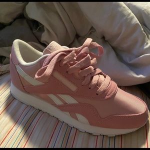 Women’s Reebok Sneakers